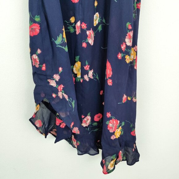Reformation Adora Dress in Navy Floral 2 - Picture 8 of 9